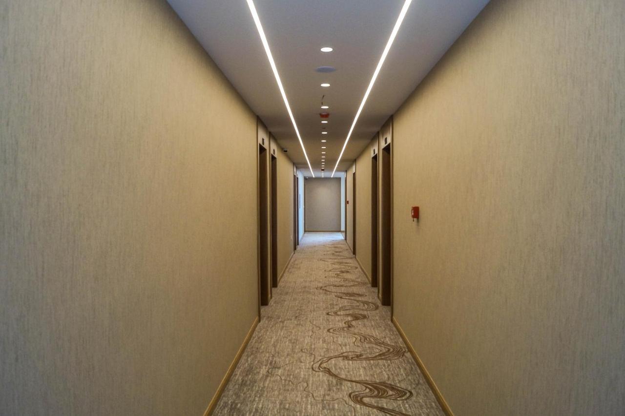 Red Hill Hotel Τίρανα Εξωτερικό φωτογραφία